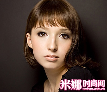 【已审】8款今秋柔美发型 幸福得像花儿一样