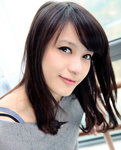 清甜美女 直发好感度百分百