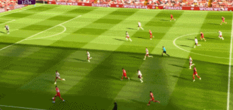 1-0绝杀!利物浦掀翻阿森纳,3连胜登上英超榜首,还甩开曼城6分