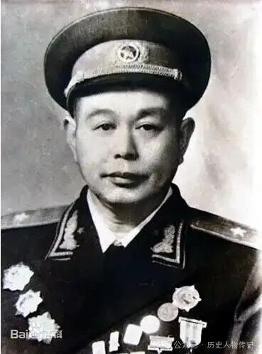 开国少将:张闯初