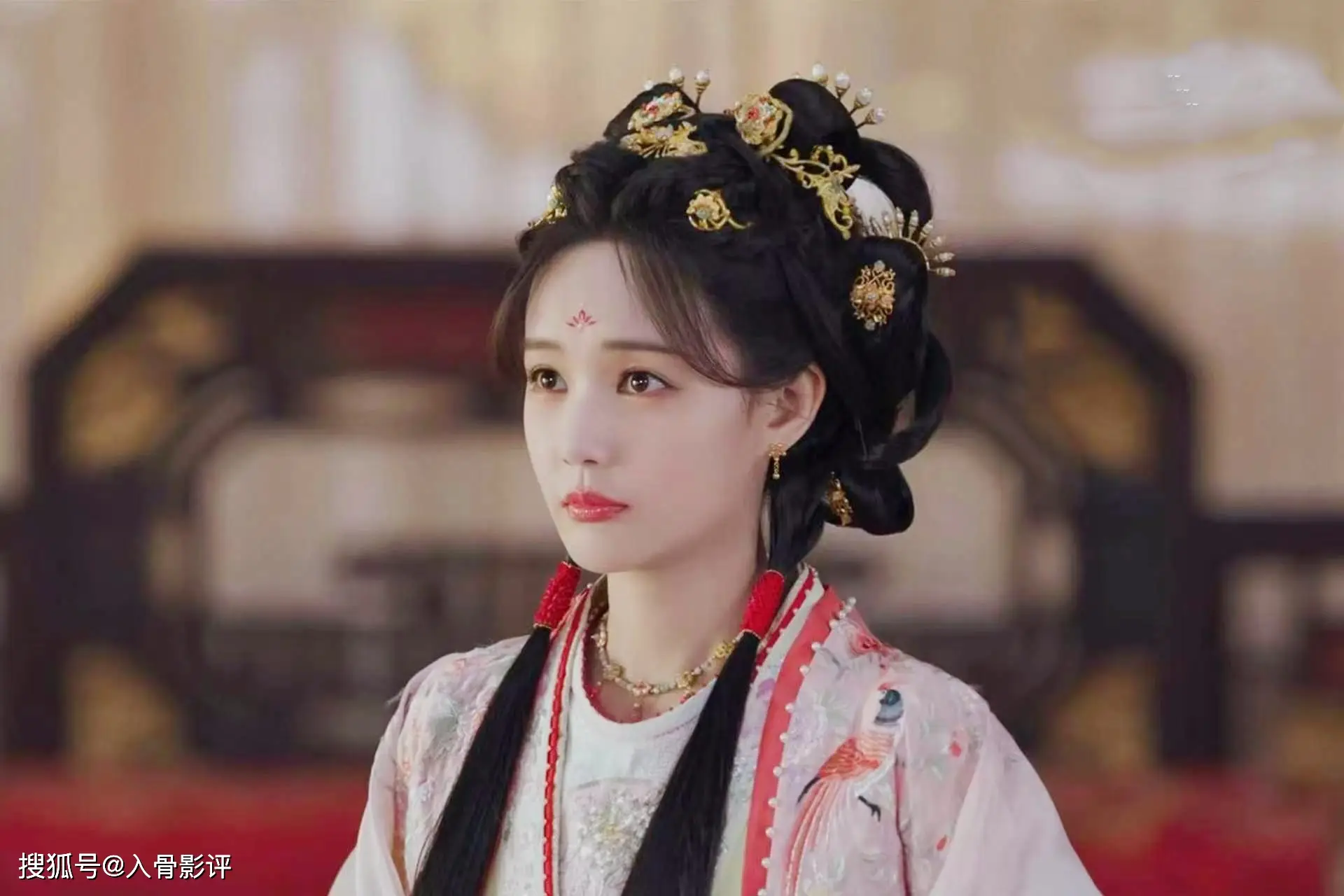 【转】《云秀行》:魔改《彩云国物语》,又是先婚后爱的老套路