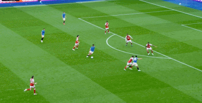 0-3!英超卫冕冠军爆冷崩盘 开局7连胜终结+丢榜首 憾失123年神迹