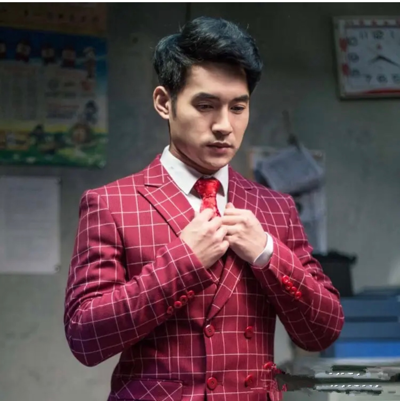 【转】《这位壮士》上映,秦昊文松主演,地下室故事,有部分真实质感