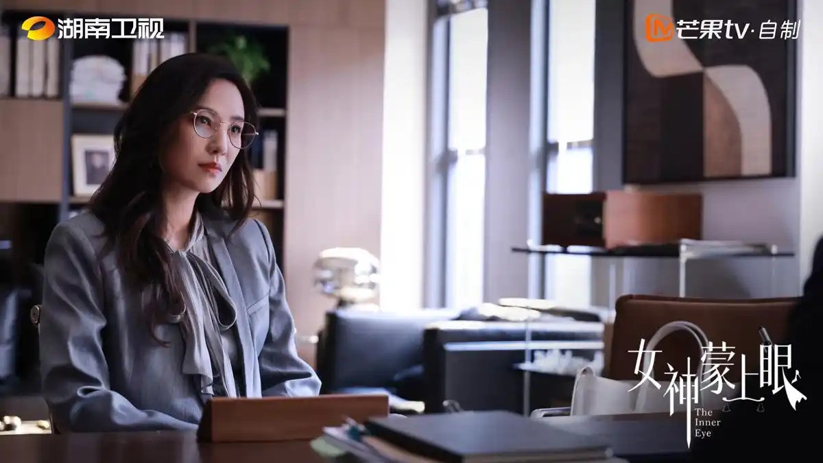 【转】辛芷蕾新作《女神蒙上眼》首播获赞,“罗生门”式单元案件引全网追更