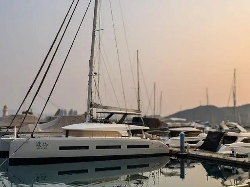 【转】海南游记:三亚的帆船港与鹿回头