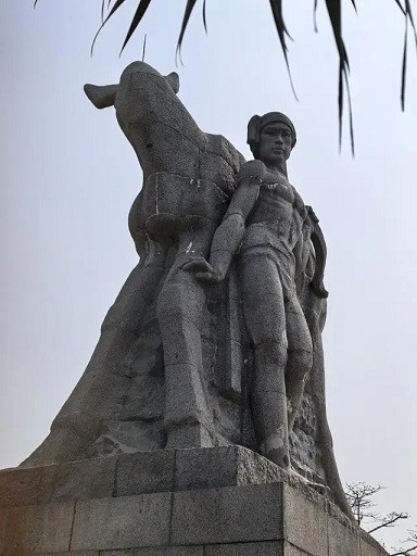 【转】海南游记:三亚的帆船港与鹿回头