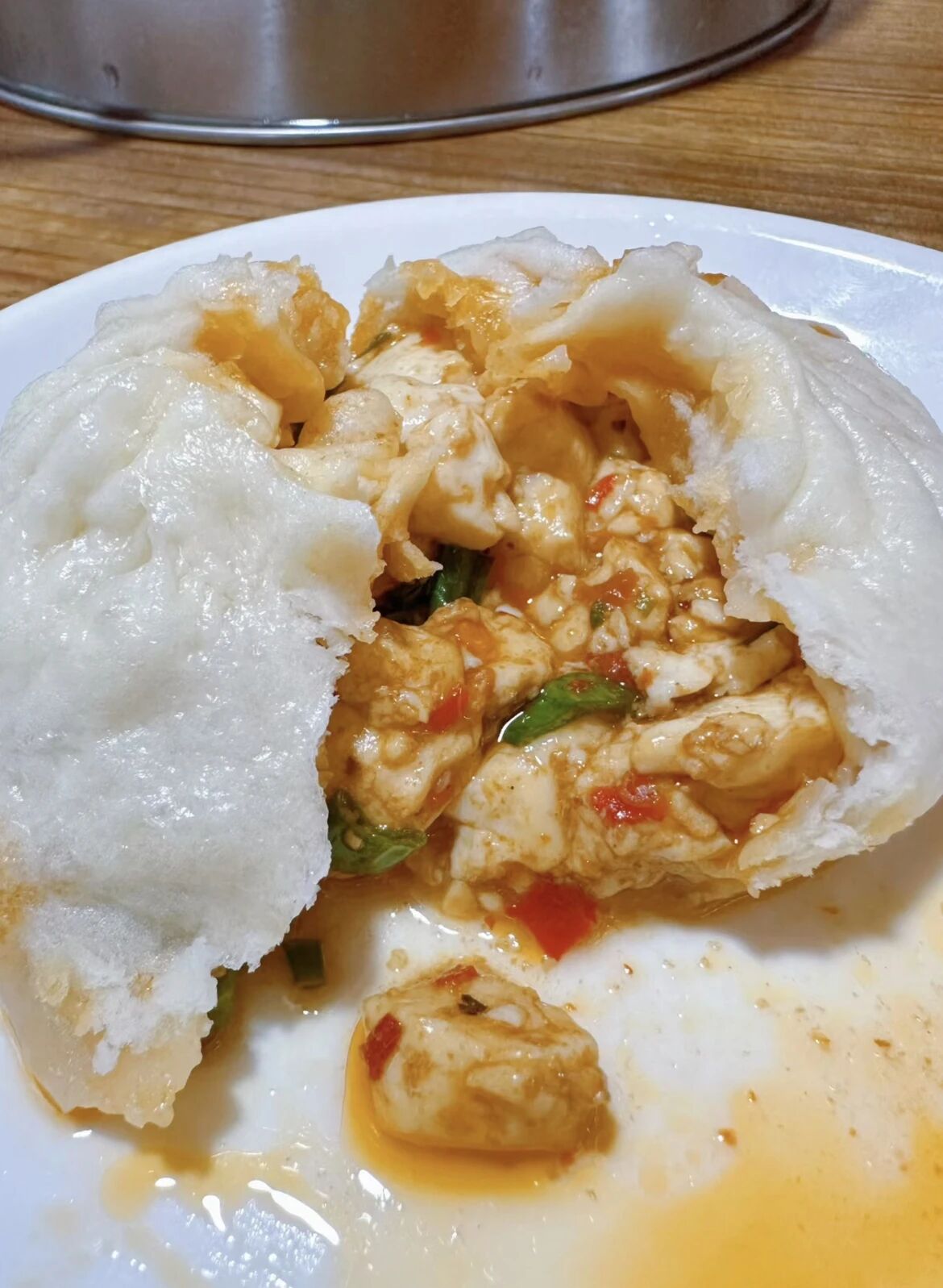 【转】江南最能吃辣的0存在感小城小城,6块钱实现碳水自由,水墨秋景美哭了
